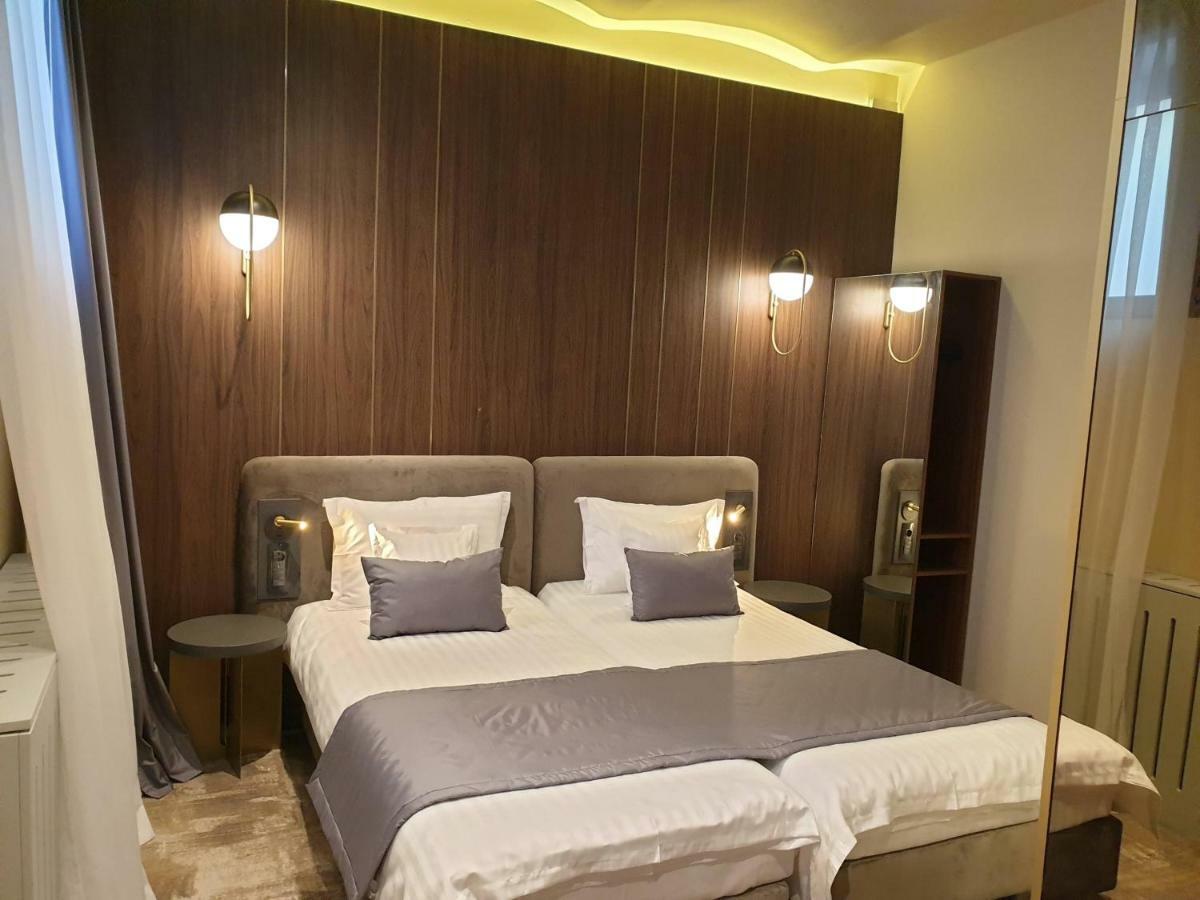 Siago Hotel 3*